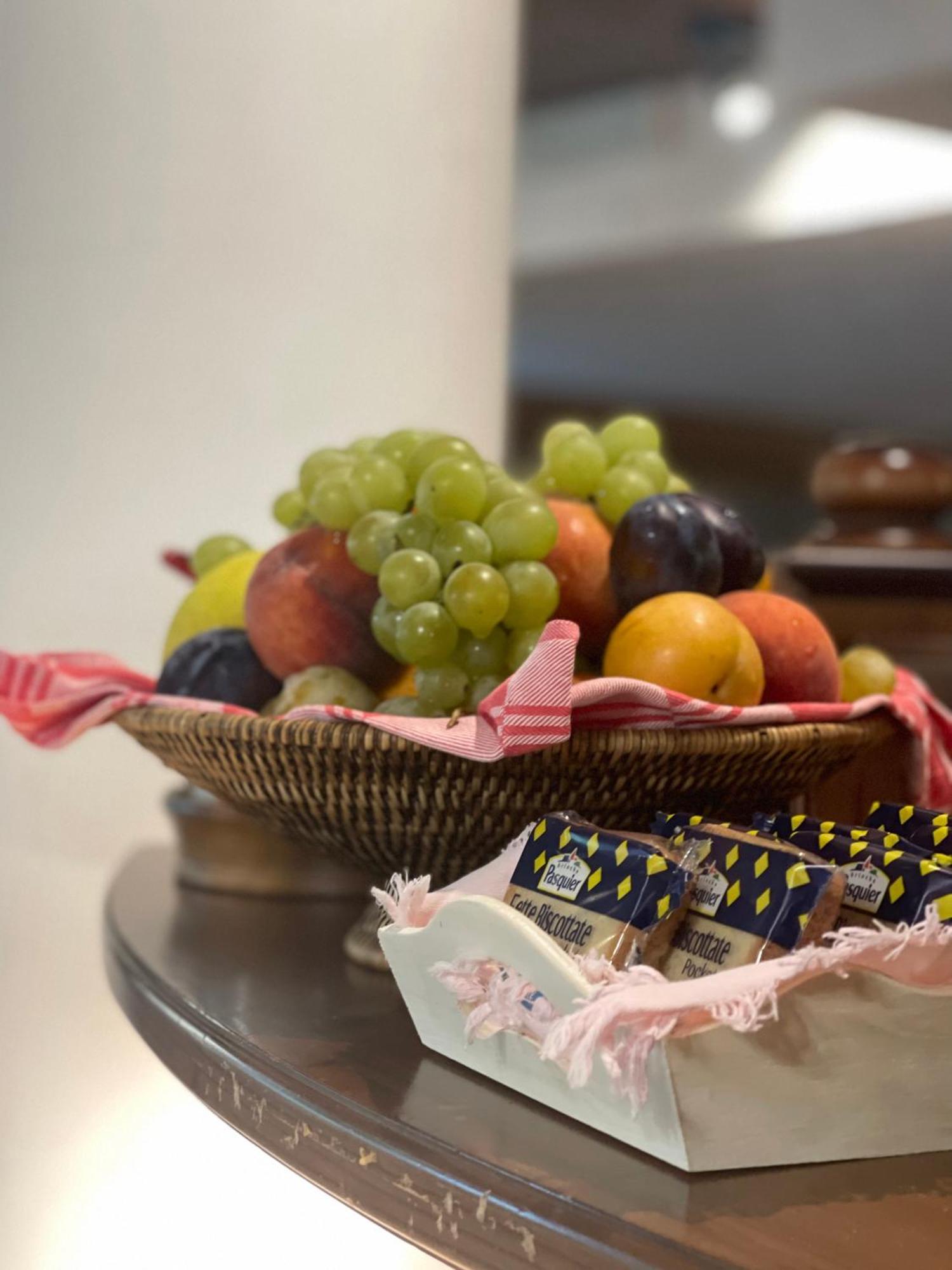 Hotel Bouton D'Or - Когне Екстериор снимка